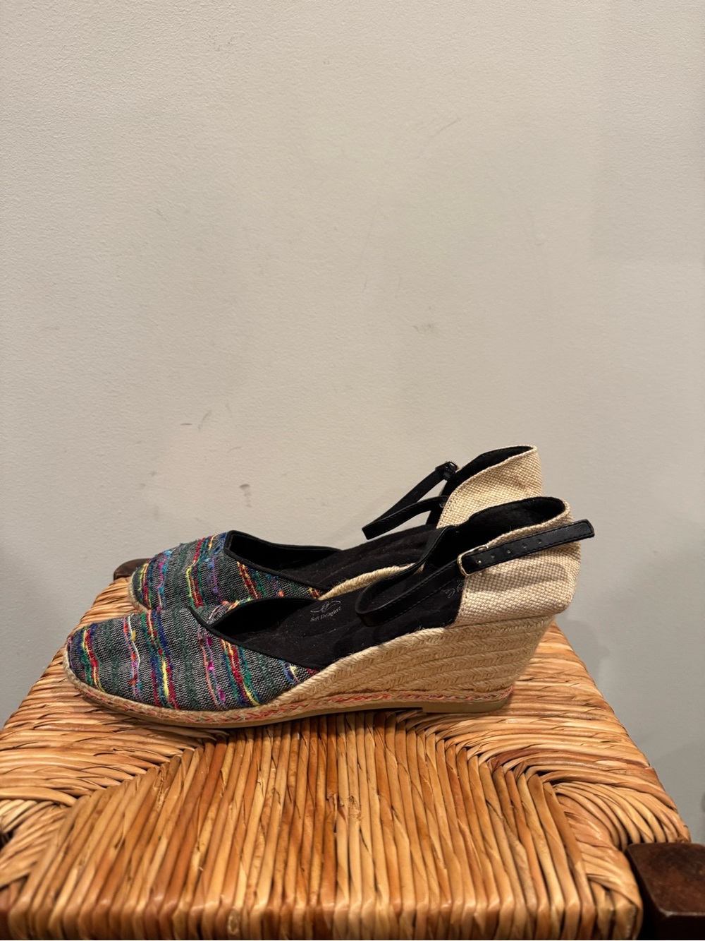 Soft Style Multicolor Woven Espadrille Wedge with Black Slingback size 11